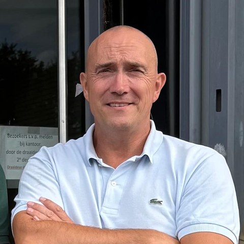 Mischa Oosterveld — Bestuurder, Stichting Zekere Basis